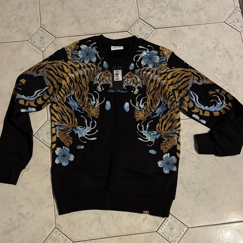 Left Point  Black Sweater with Tiger and Floral Design
